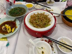 -新名仕新白玉兰餐厅