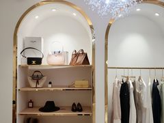 -nana showroom娜娜家服装店