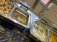 -润增大酒店自助餐厅
