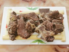 -苏莱特色牛骨滩羊手抓馆(长城东街总店)