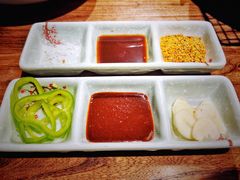 -明洞阿姨·韩式酱蟹烤肉·创意料理(三元桥店)