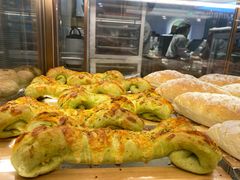 -奈雪的茶(亨特国际广场店)