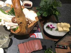 -捞王锅物料理(上海世茂广场店)