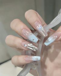 -悦指间美甲美睫