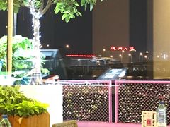 景观位-福龙葡国餐(百老汇店)