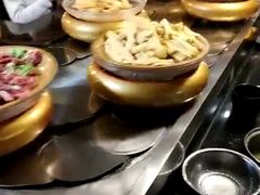 -汤响自助回转火锅百汇(乐峰广场店)