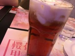 -樱花里音乐餐吧·牛扒椰子鸡(东圃店)