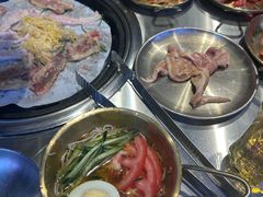 -哈哈碳都·牛肋条无限自助烤肉(台江万达店)