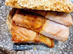 -老天桥酱肉烧饼夹肘子(天桥店)