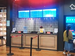 -CGV影城(滨江天街IMAX店)