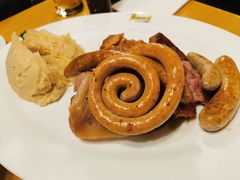 啤酒屋特色什锦肉盘-巴伐利亚啤酒坊(意式风情街店)