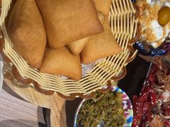 -巴扎屋大盘鸡·新疆菜(汇嘉时代店)