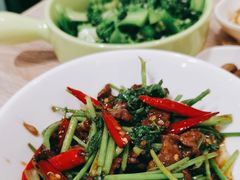 -小雅木姜子烤鸡·贵州菜(鸿通城店)