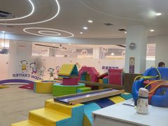 -爱威盛亲子俱乐部·纽约国际早托中心