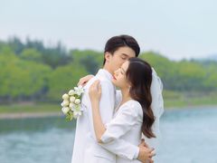 -经典婚纱摄影美学馆·私人定制
