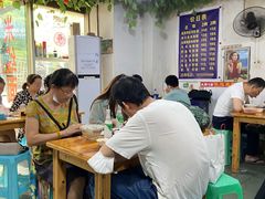 大堂-越洋肖氏老米线(杨家坪店)