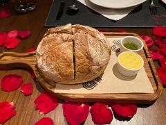 -恰餐厅及酒吧 CHAR Bar & Grill (北京丽都皇冠假日店)