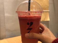 蜂蜜薄荷西瓜汁-HELLO 27 意面·沙拉·帕尼尼