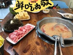 牛肉卷-老何家后安粉·糟粕醋海鲜火锅(三亚湾椰梦长廊店)