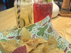 -Famous肥猫墨西哥音乐餐吧(五棵松华熙LIVE店)