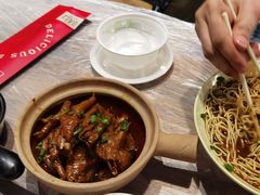 -巴厘龙虾·榜首油焖大虾(音乐学院·沿江酒馆店)