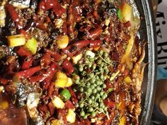 -吞鱼兽麻辣烤鱼(万达店)