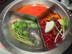 -廖掌柜·重庆鲜货火锅(上海首店)