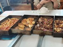 -老东镇啤酒屋海鲜加工·蒸汽海鲜·海鲜烧烤(台东店)