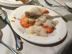 -领鲜活海鲜榴莲自助火锅(东门店)