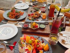 -Mark&Mars Restaurant