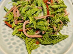 -香巴拉云南餐厅(华莱坞店)