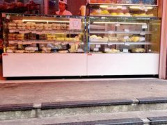 -白玉兰食品(汇联商厦店)