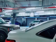 -梅赛德斯奔驰文化中心·停车场