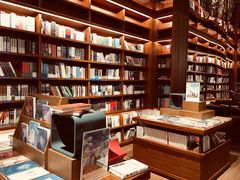 -上海三联书店READWAY(华中首店)