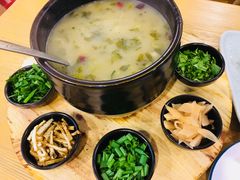 -钟记家菜(红专南路店)