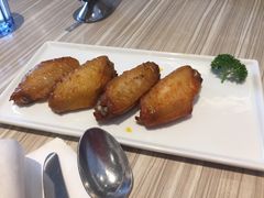 -必胜客(证大大拇指店)