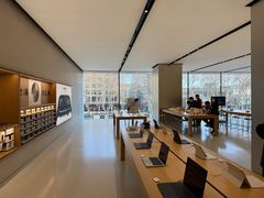 -Apple零售店(玄武湖店)