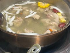 -喃喃椰·糟粕醋·椰子鸡火锅(七堡花园店)