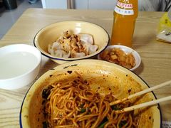 -岳记老成都三味面