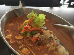 -大头虾越式风味餐厅(光明广场店)