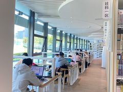 -广州市白云区图书馆