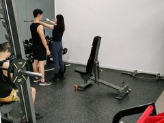 -乐刻健身(利邻荟合川店)