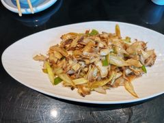 -五谷丰登农家院·地道胶东菜·海鲜烧烤(威海店)