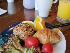 -舟山希尔顿酒店