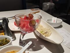-海底捞火锅(长宁路龙之梦店)