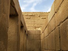 哈夫拉金字塔前的神庙-吉萨金字塔群