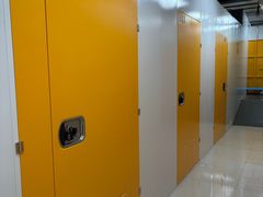 -安东易迷你自助仓储寄存仓库(杨浦店)