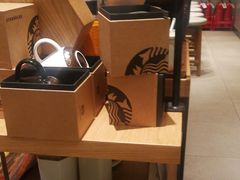 零售区-星巴克臻选(北京银泰店)
