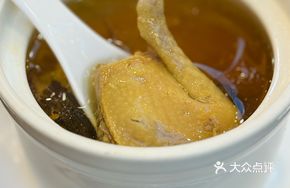 Braised Pigeon with Meaty Morel Mushroom