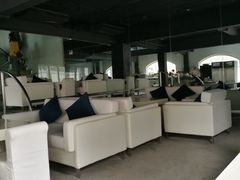 -穹六人间 people 6(岳阳路店)